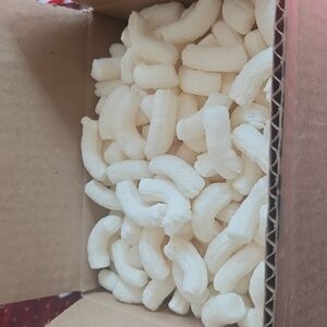 Biodegradable Packing Peanuts